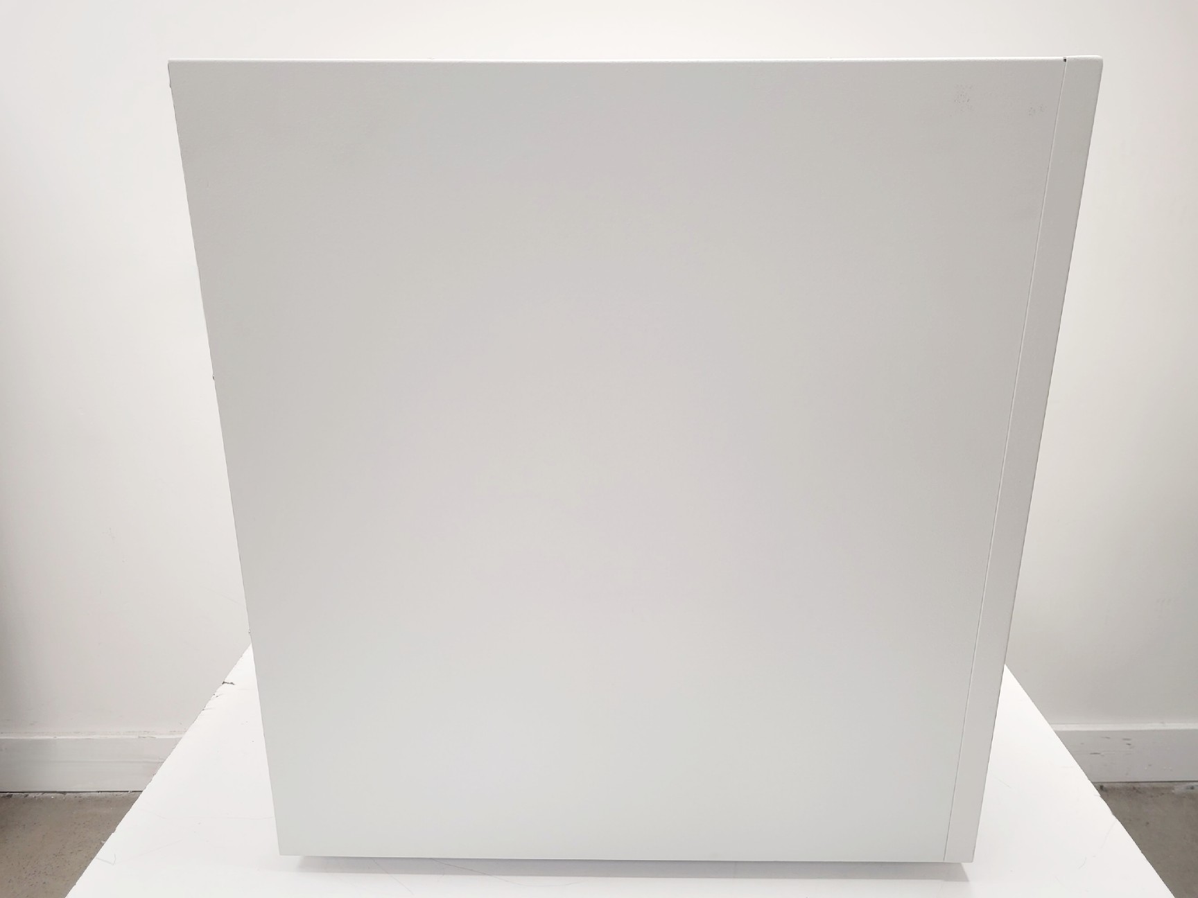 Image of ALMSCO International BenchTOF-dx Mass Spectrometer