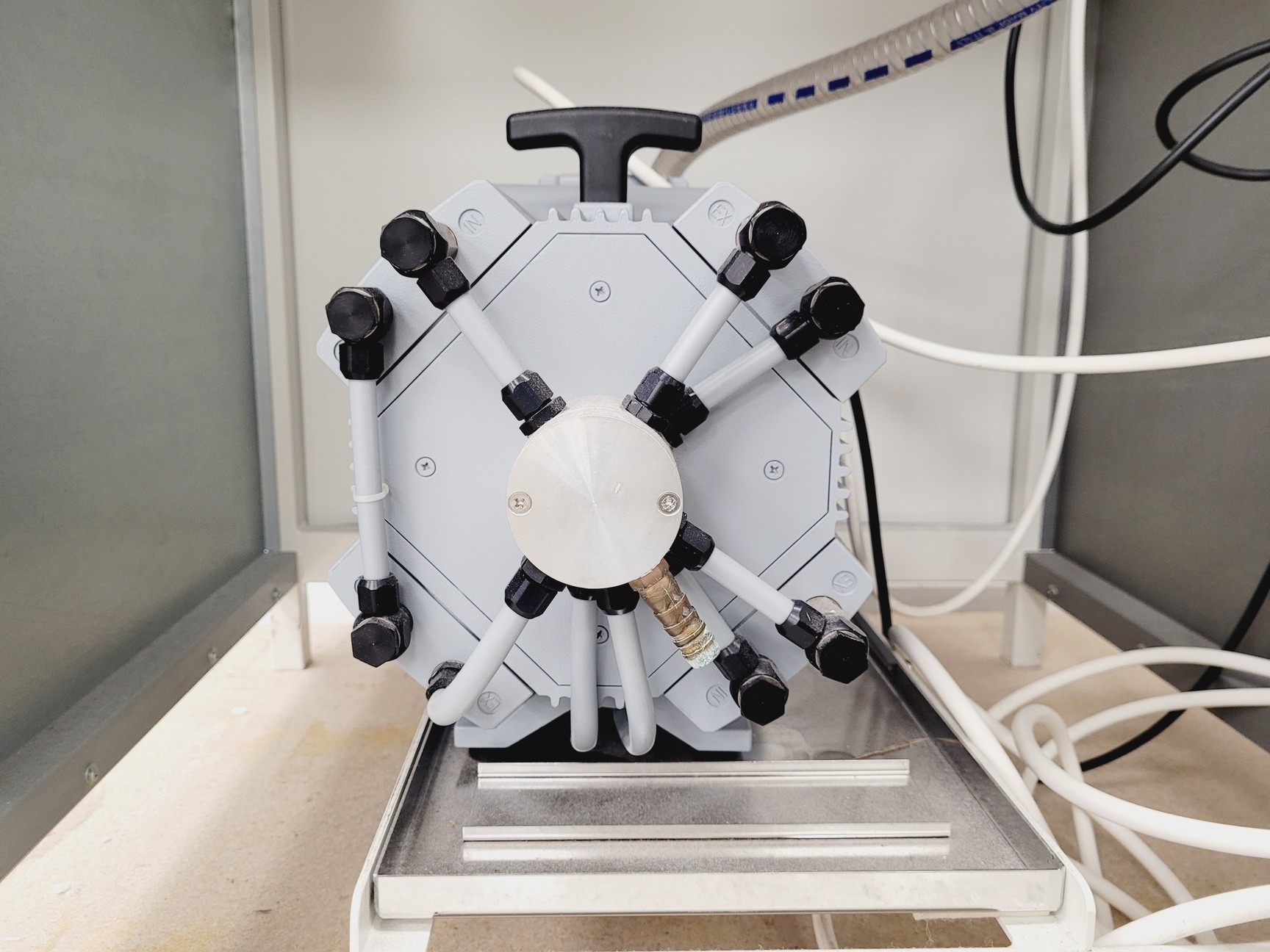 Image of Thermo Scientific Vacutherm VT 6130 P Vacuum Oven & MD 12H Vacuum