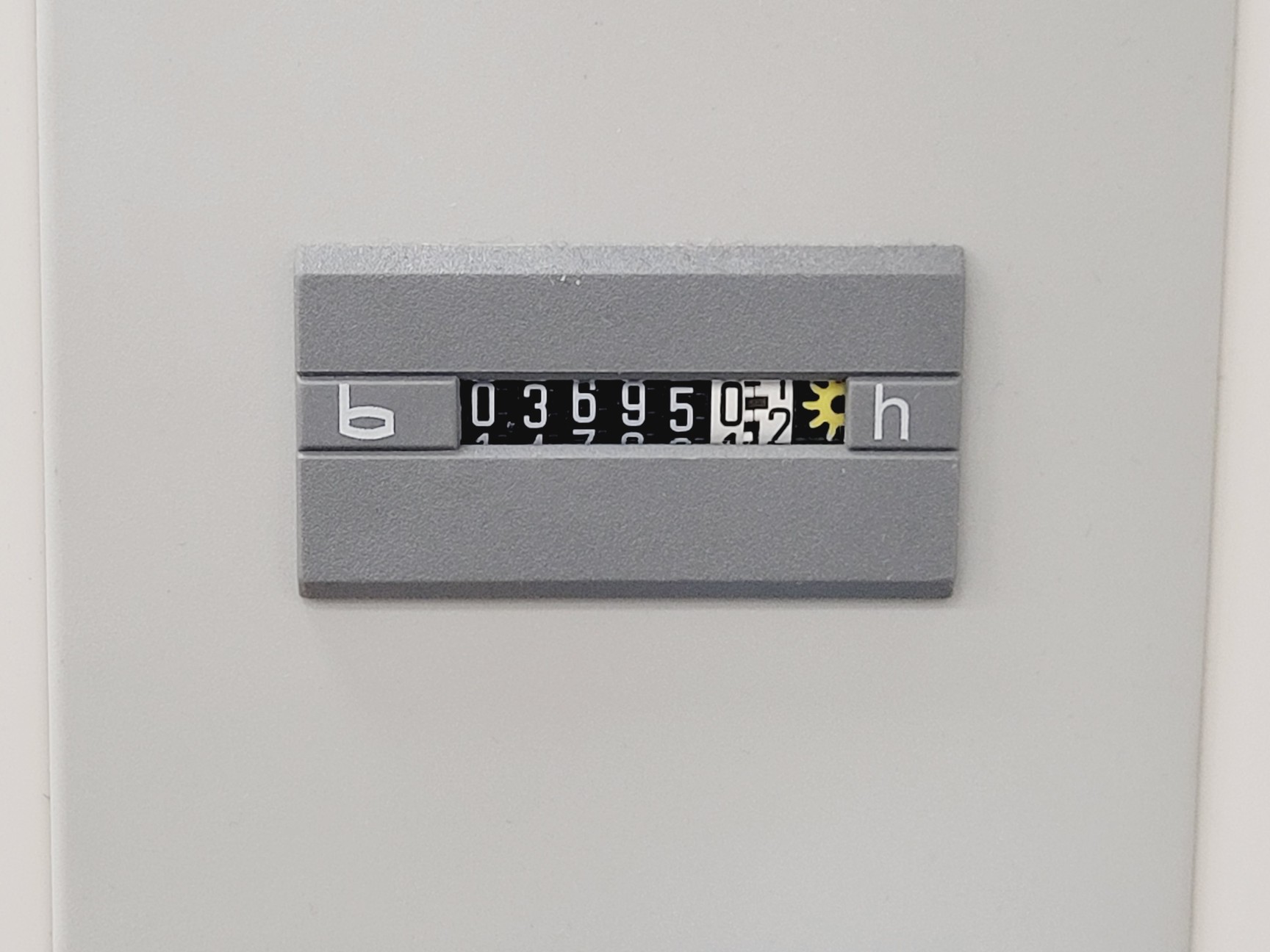 Image of Thermo Scientific Vacutherm VT 6130 P Vacuum Oven & MD 12H Vacuum