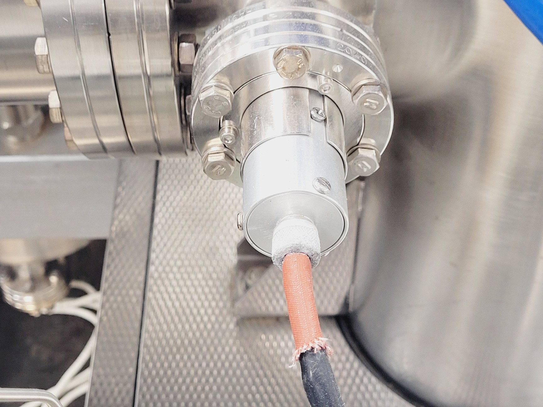 Image of Electron Spectroscopy for Chemical Analysis (ESCA) System Lab