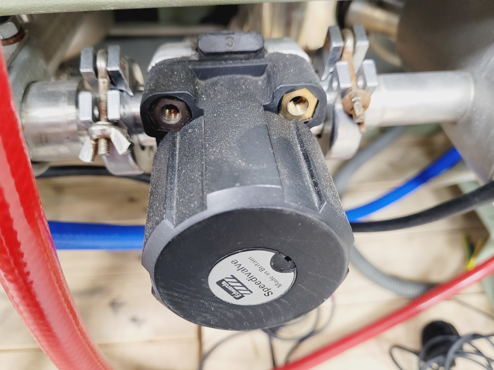 Image of Electron Spectroscopy for Chemical Analysis (ESCA) System Lab