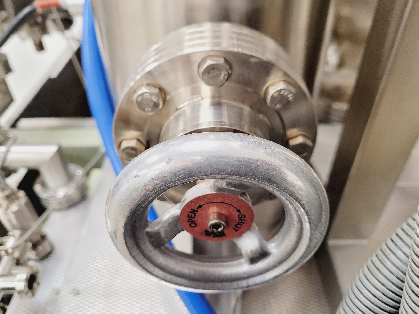 Image of Electron Spectroscopy for Chemical Analysis (ESCA) System Lab