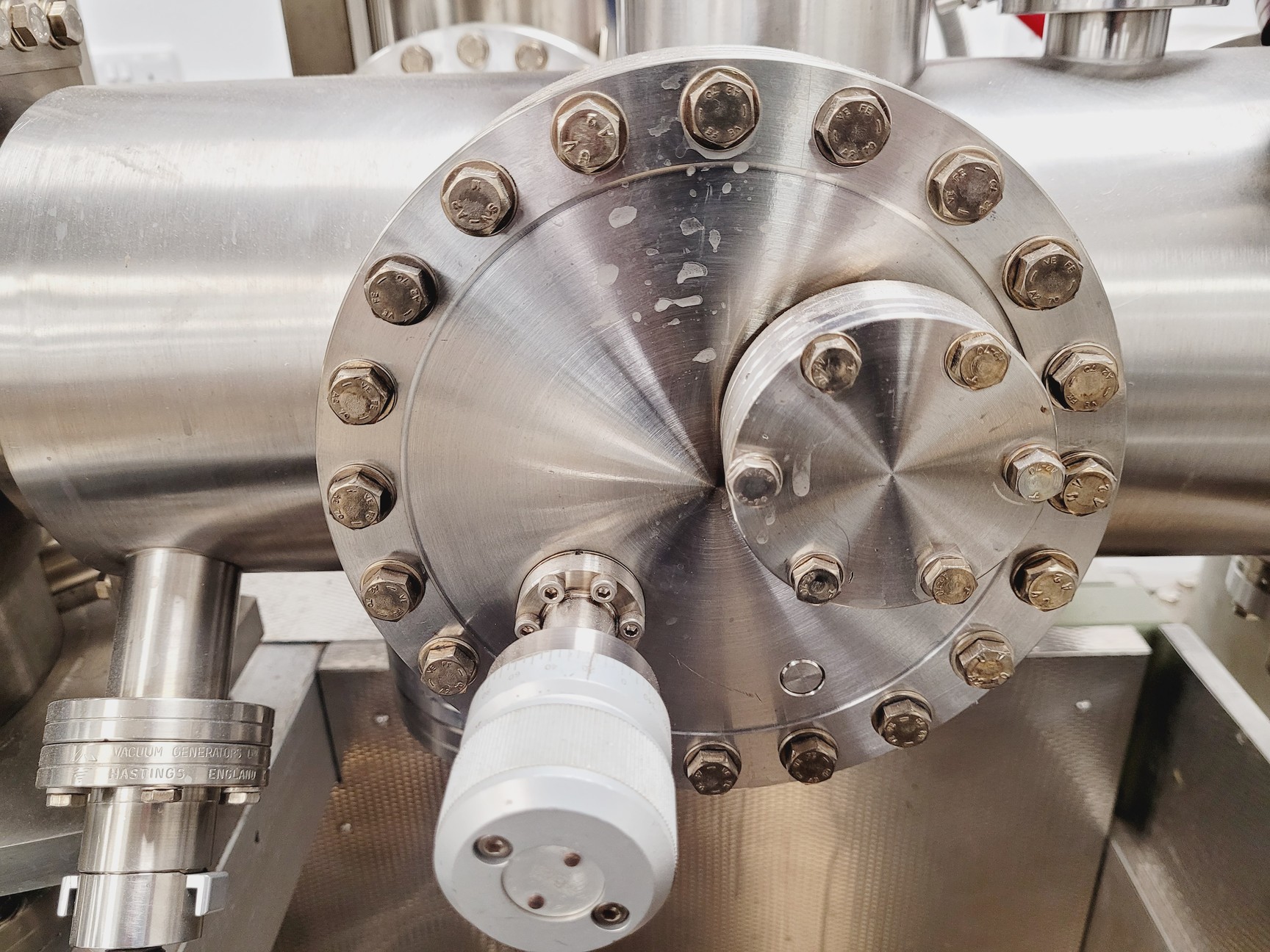 Image of Electron Spectroscopy for Chemical Analysis (ESCA) System Lab