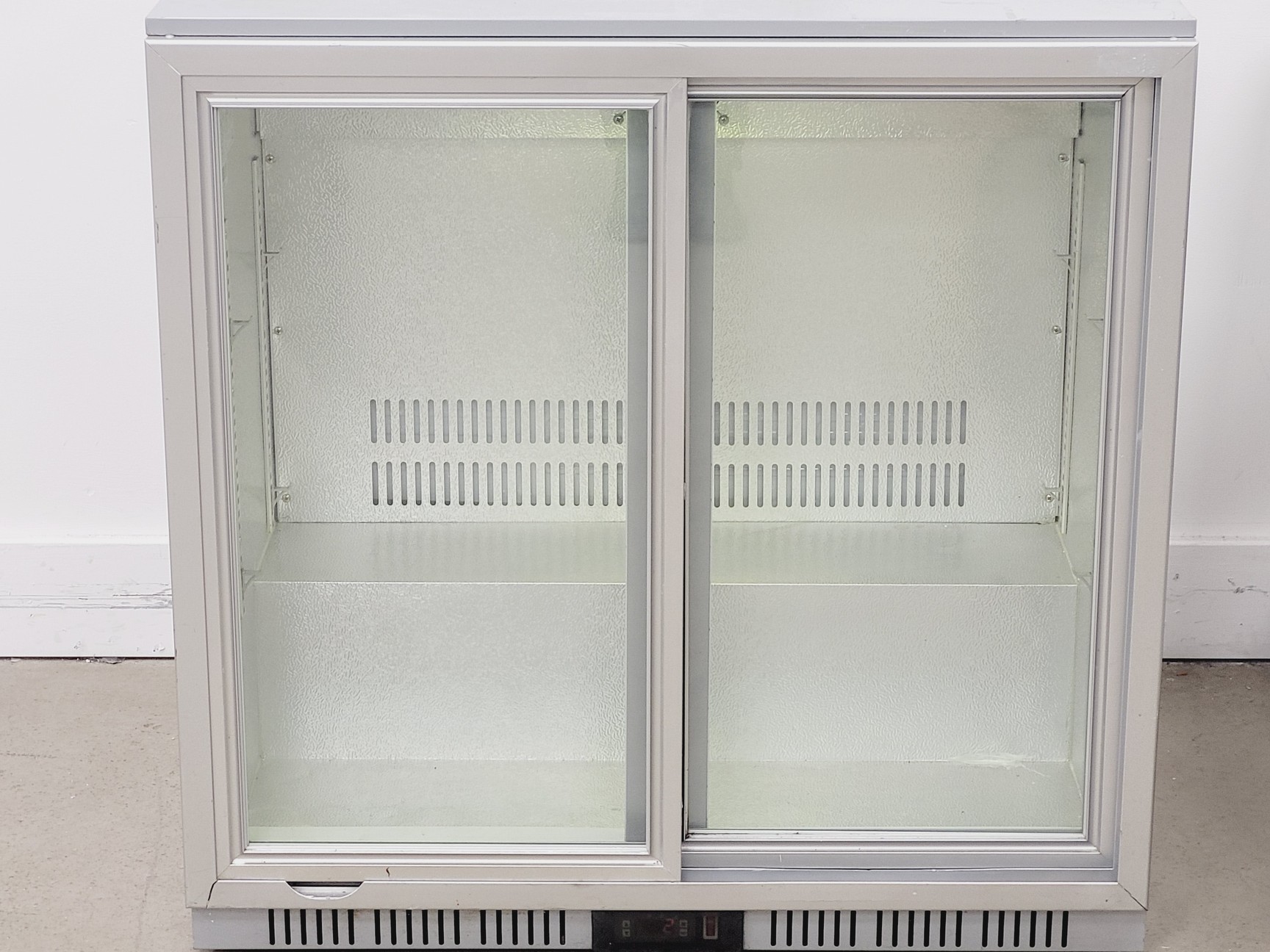 Image of LEC Silver Double Sliding Door Bottle Cooler 225L BC9027G LED