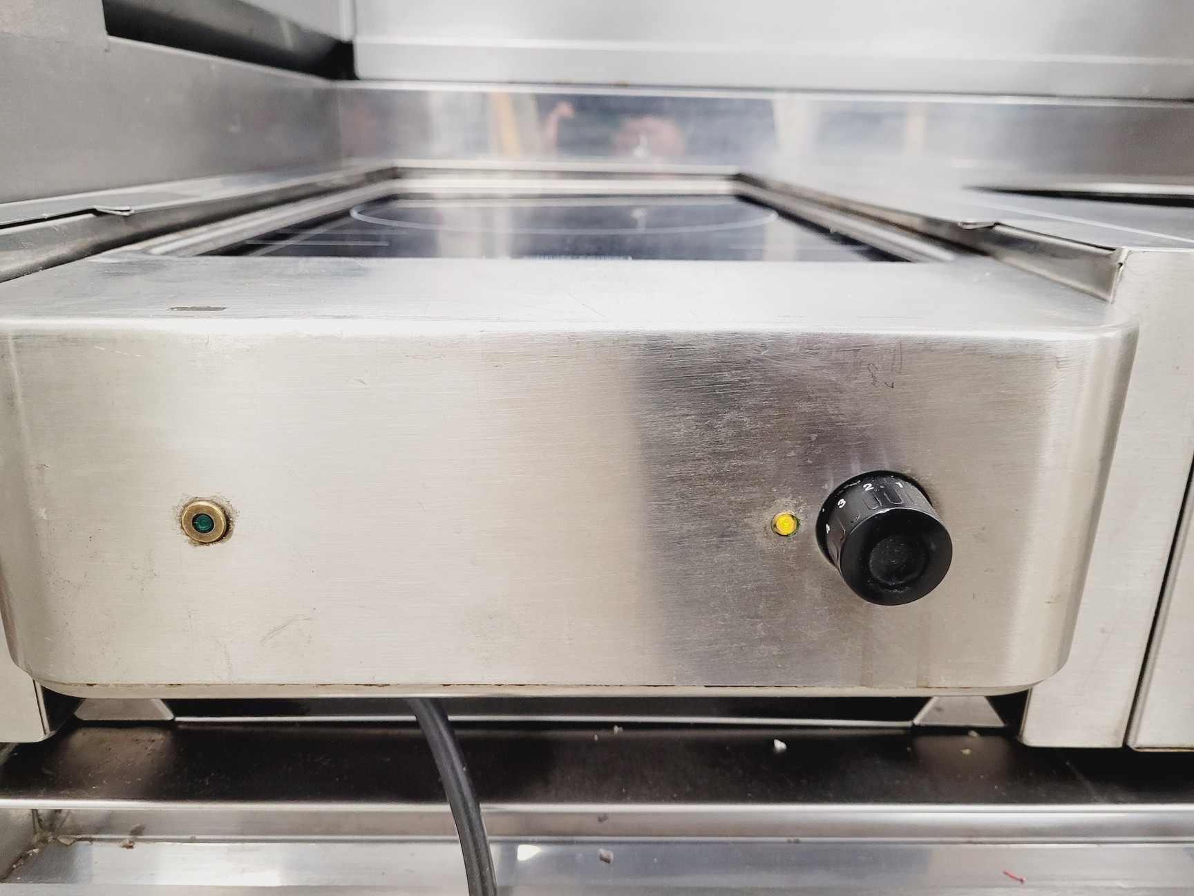 Varithek Rieber Rieber Varithek ACS 1100d3 Mobile Cooking Module w/ Induction Hob 3500 Wok