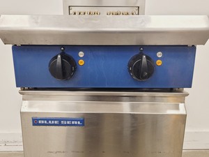 Thumbnail image of Moffat E44 Twin Pan Electric Fryer