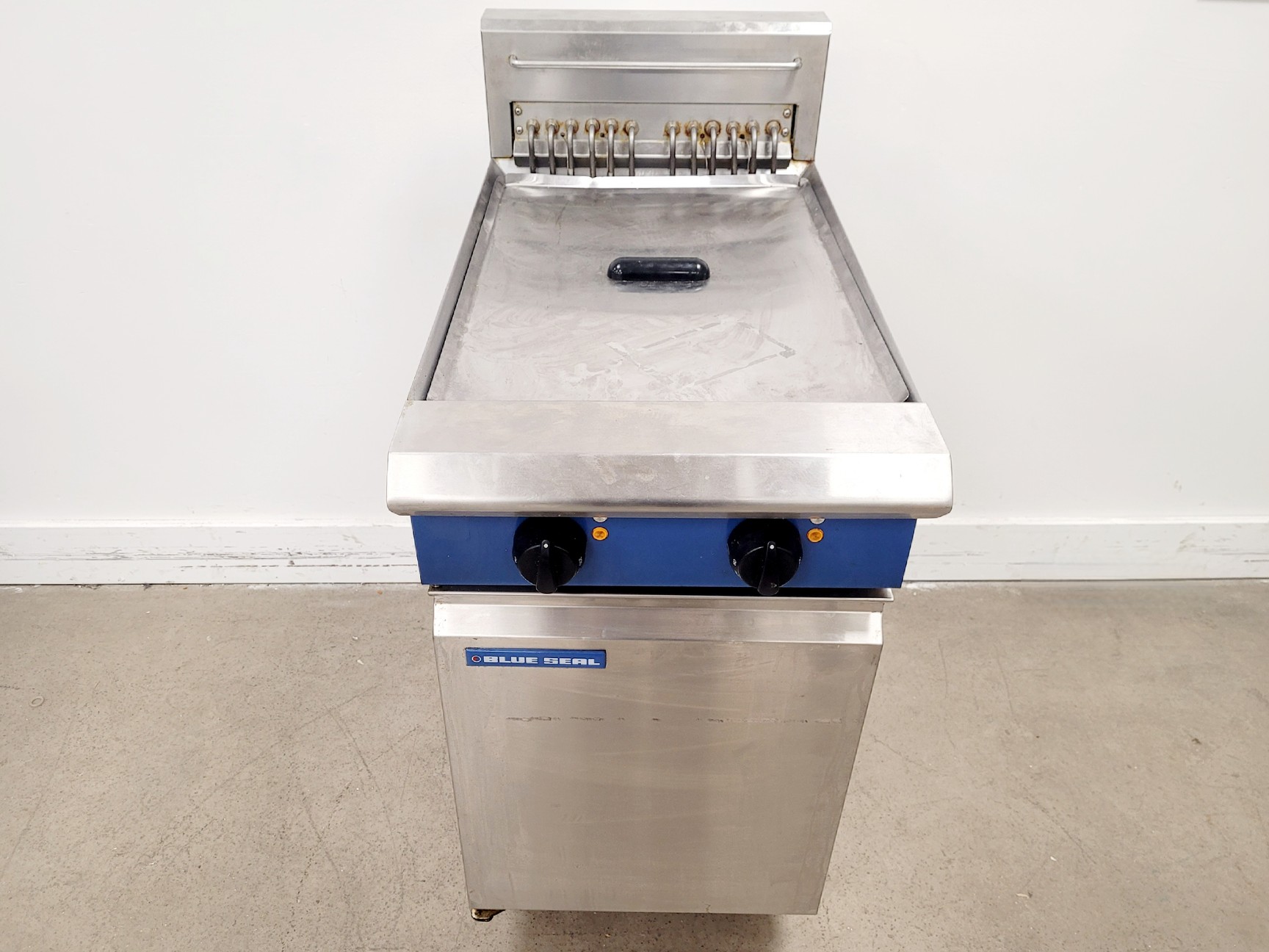 Image of Moffat E44 Twin Pan Electric Fryer
