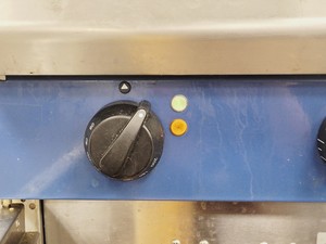 Thumbnail image of Moffat E44 Twin Pan Electric Fryer
