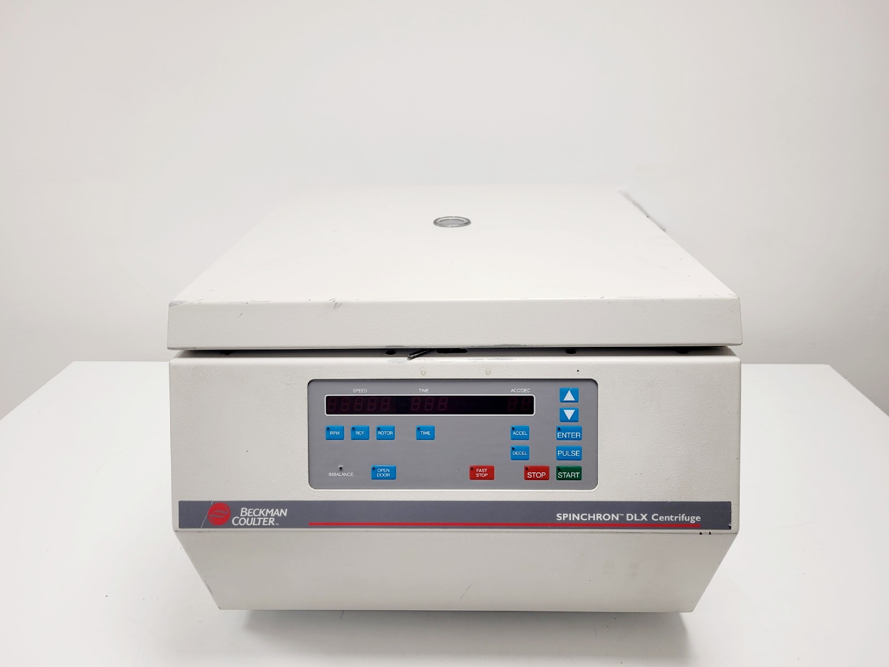 Image of Beckman Coulter Spinchron DLX Benchtop Centrifuge