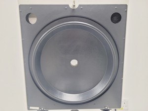 Thumbnail image of Beckman Coulter Spinchron DLX Benchtop Centrifuge