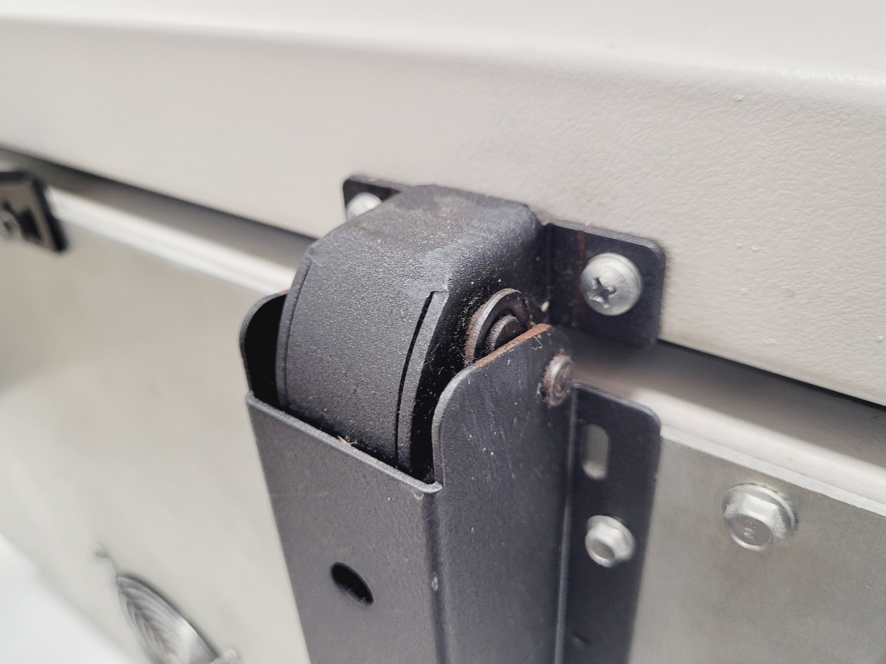 Image of Beckman Coulter Spinchron DLX Benchtop Centrifuge