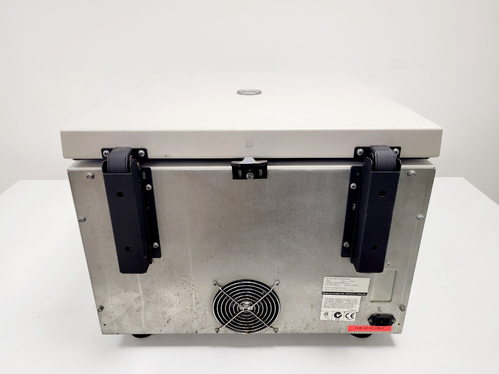 Image of Beckman Coulter Spinchron DLX Benchtop Centrifuge