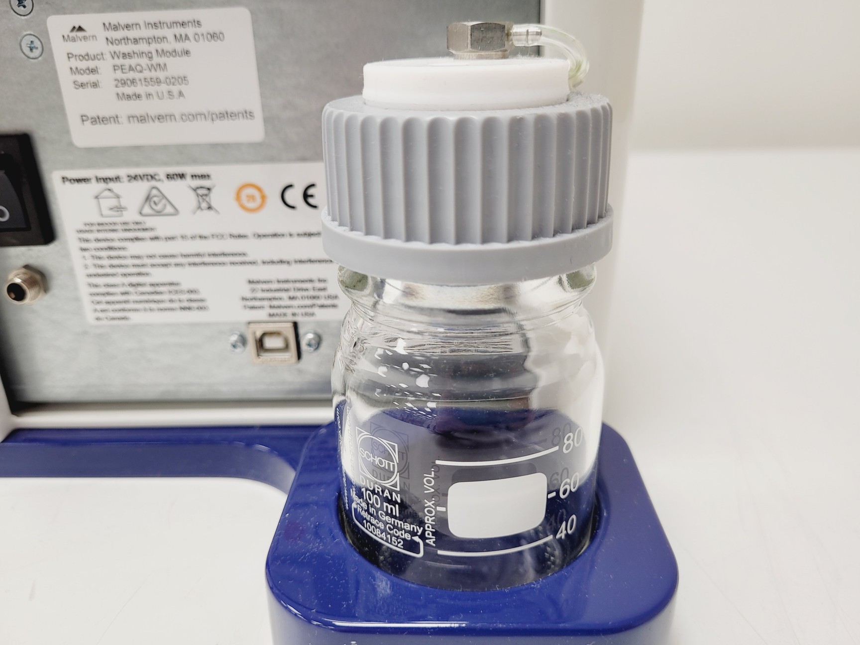 Image of Malvern MicroCal PEAQ-ITC Calorimeter & Computer