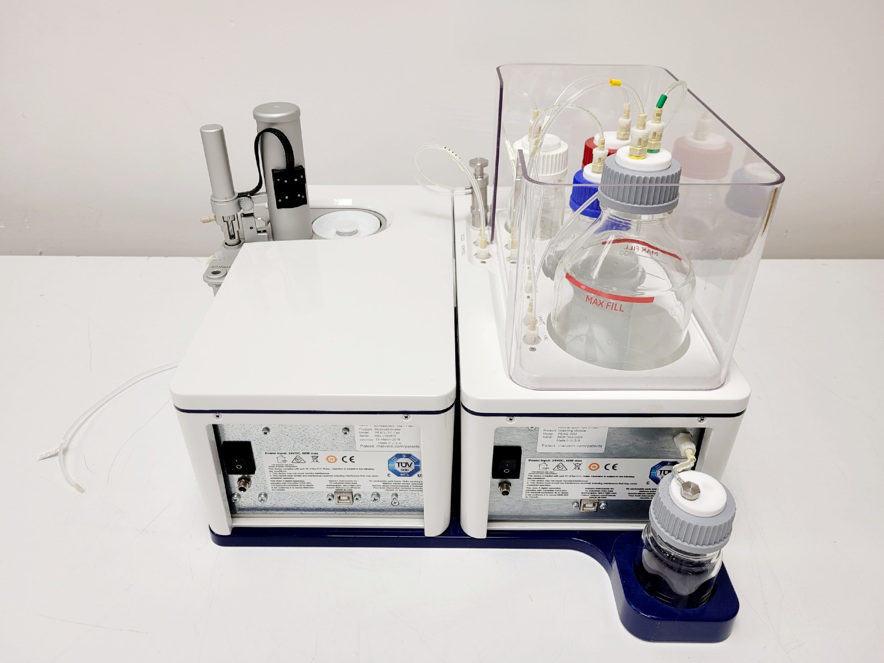 Image of Malvern MicroCal PEAQ-ITC Calorimeter & Computer
