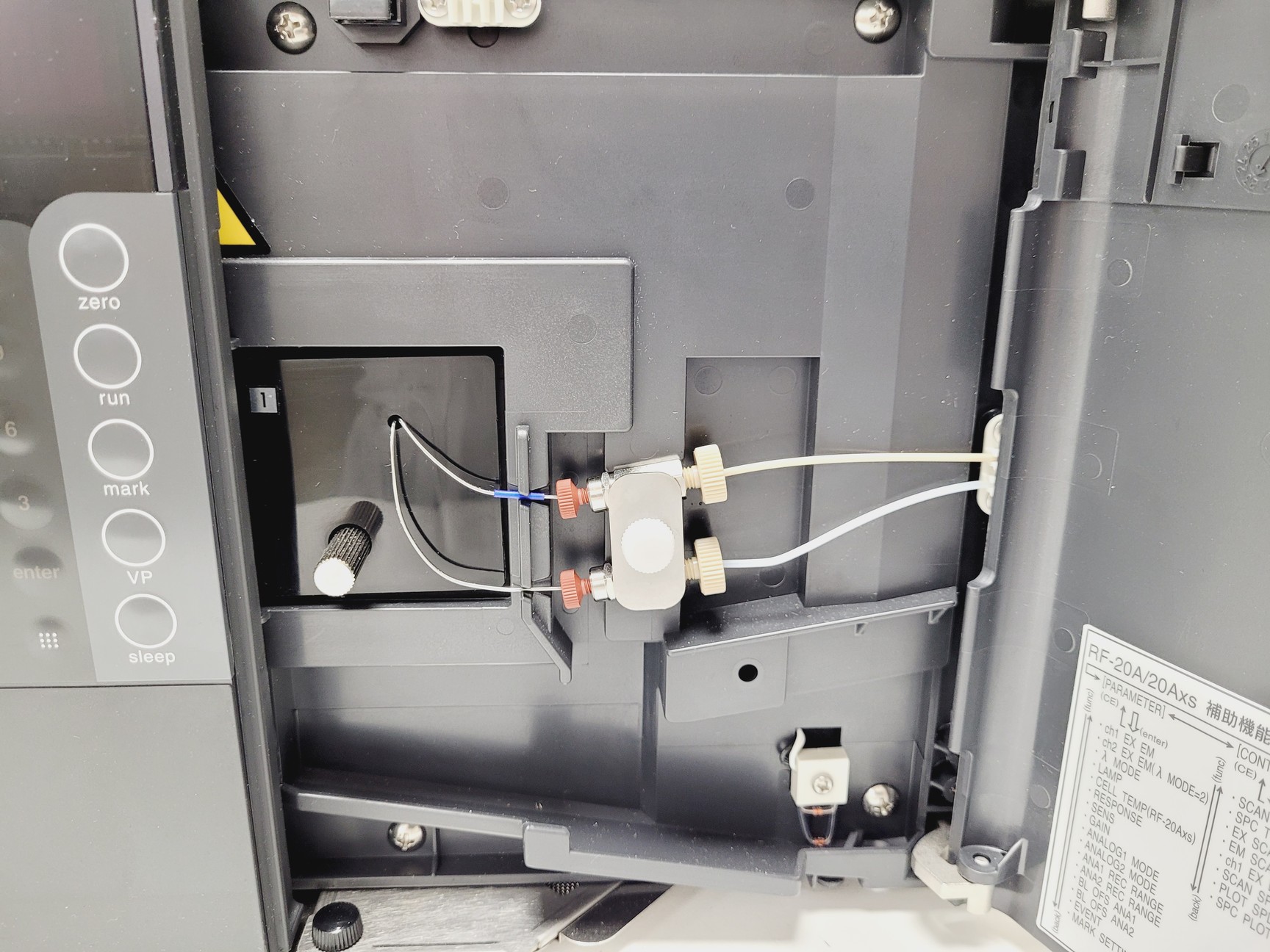 Image of Shimadzu RF-20A Fluorescence Detector