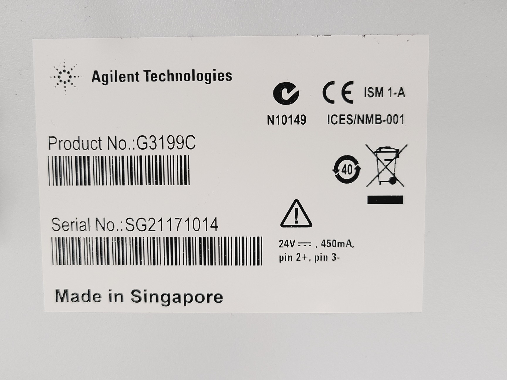 Image of Agilent Technologies 6520 Accurate Mass-Q-ToF Mass Spectrometer w/ Vacuum Pump