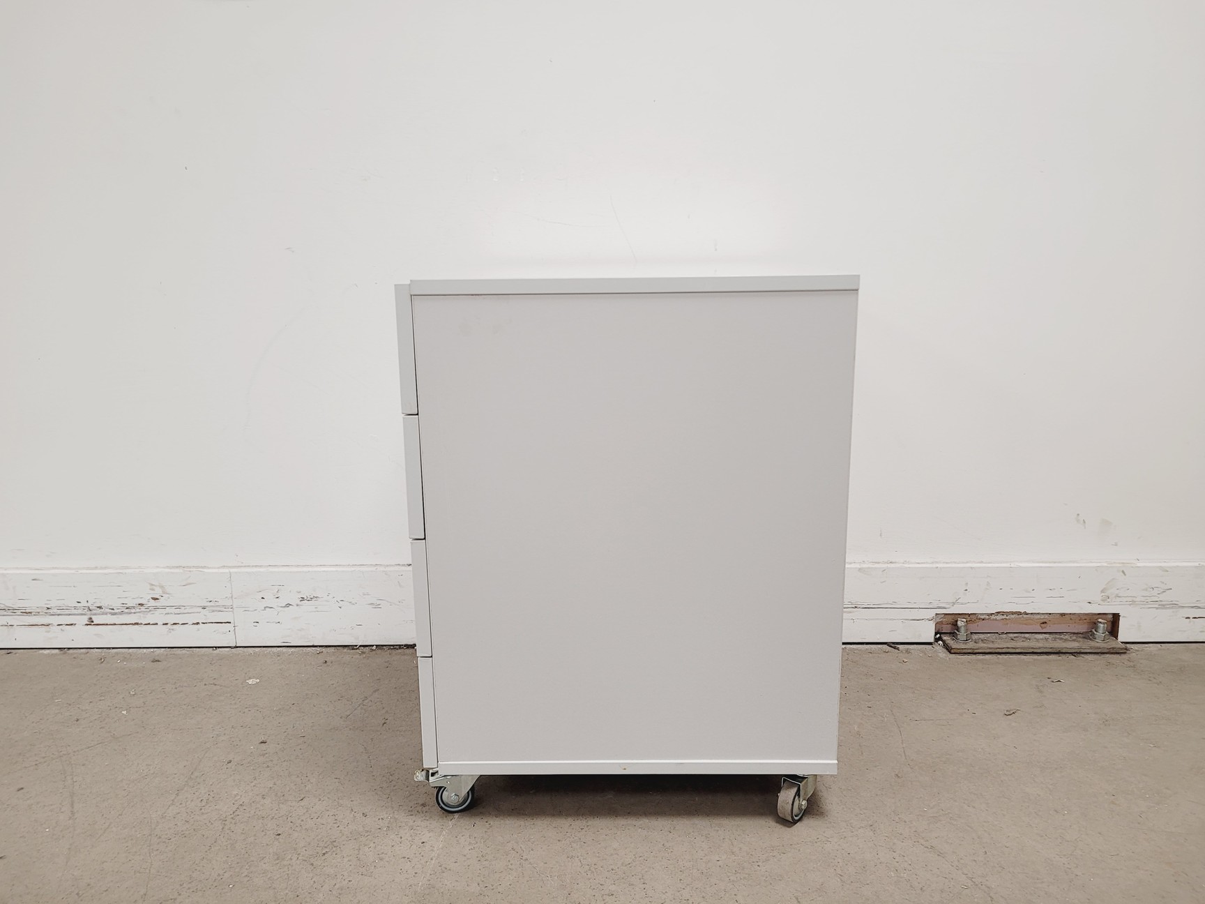 Image of Job Lot of 8 x Under-Bench Storage Units/Cupboards/Drawers