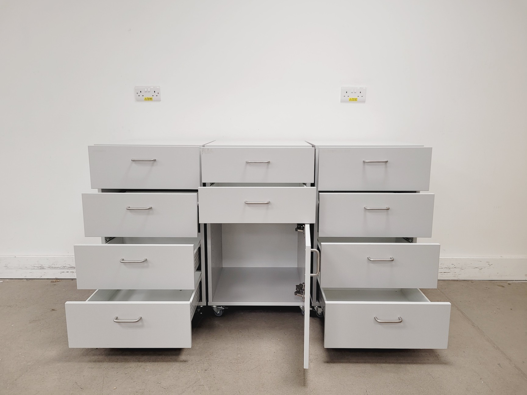 Image of Job Lot of 8 x Under-Bench Storage Units/Cupboards/Drawers