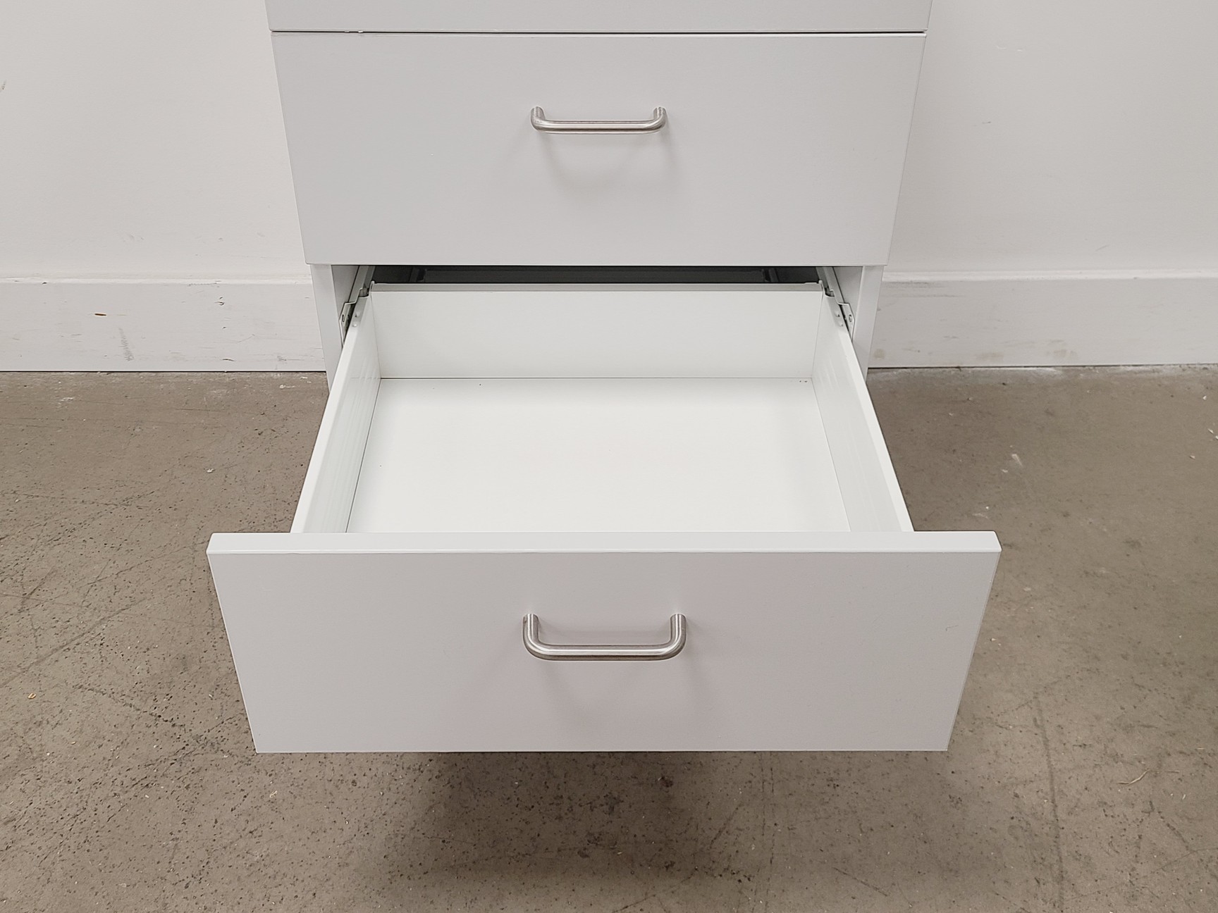 Image of Under-Bench Storage Cabinet 55x50x87cm