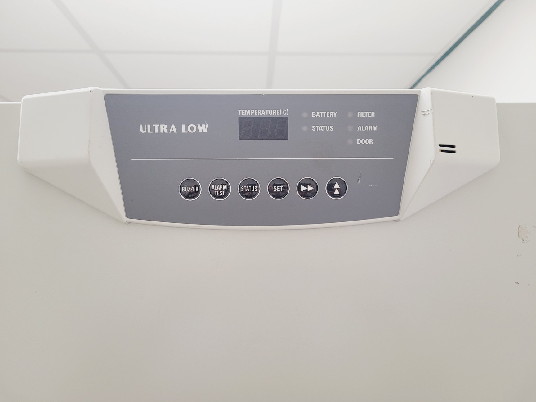 Image of Sanyo VIP Series MDF-U74V ULT -86 Ultra Low Temperature Freezer 2-Pin Lab