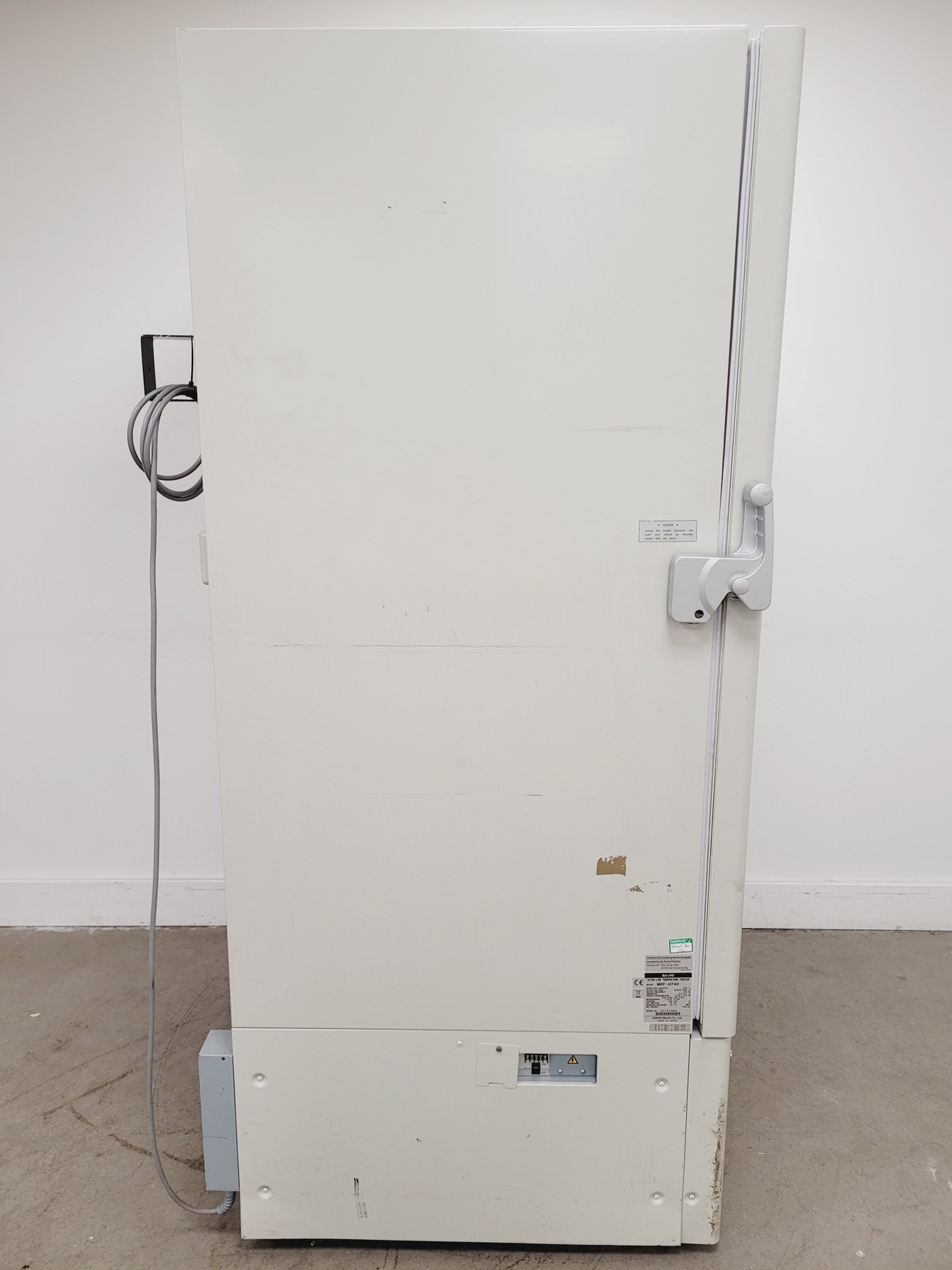 Image of Sanyo VIP Series MDF-U74V ULT -86 Ultra Low Temperature Freezer 2-Pin Lab