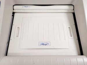 Thumbnail image of Bright OTF 5000 Cryostat Microtome