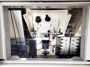 Thumbnail image of Bright OTF 5000 Cryostat Microtome