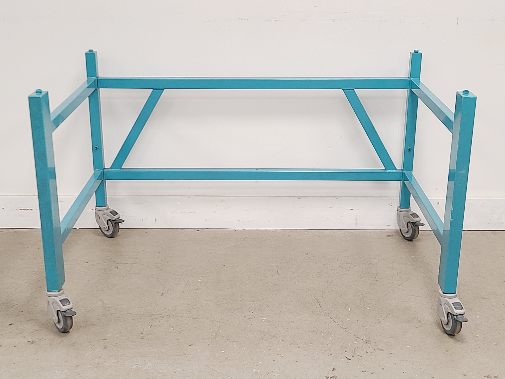 Image of Kendro HERA Safe HS 12 Recirculating Class II Biological Safety Cabinet w/ Stand