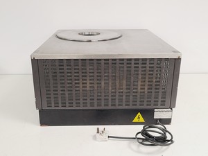 Thumbnail image of Edwards Modulyo EF4 with 8-port Column Manifold and Cylindrical Acrylic Bell Jar