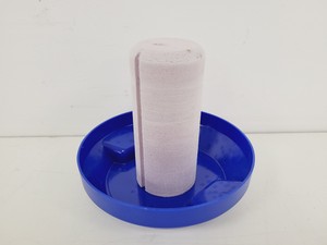 Thumbnail image of ICBiomedial 25 LD Liquid Nitrogen Dewar with Trolley 40x40x66 cm