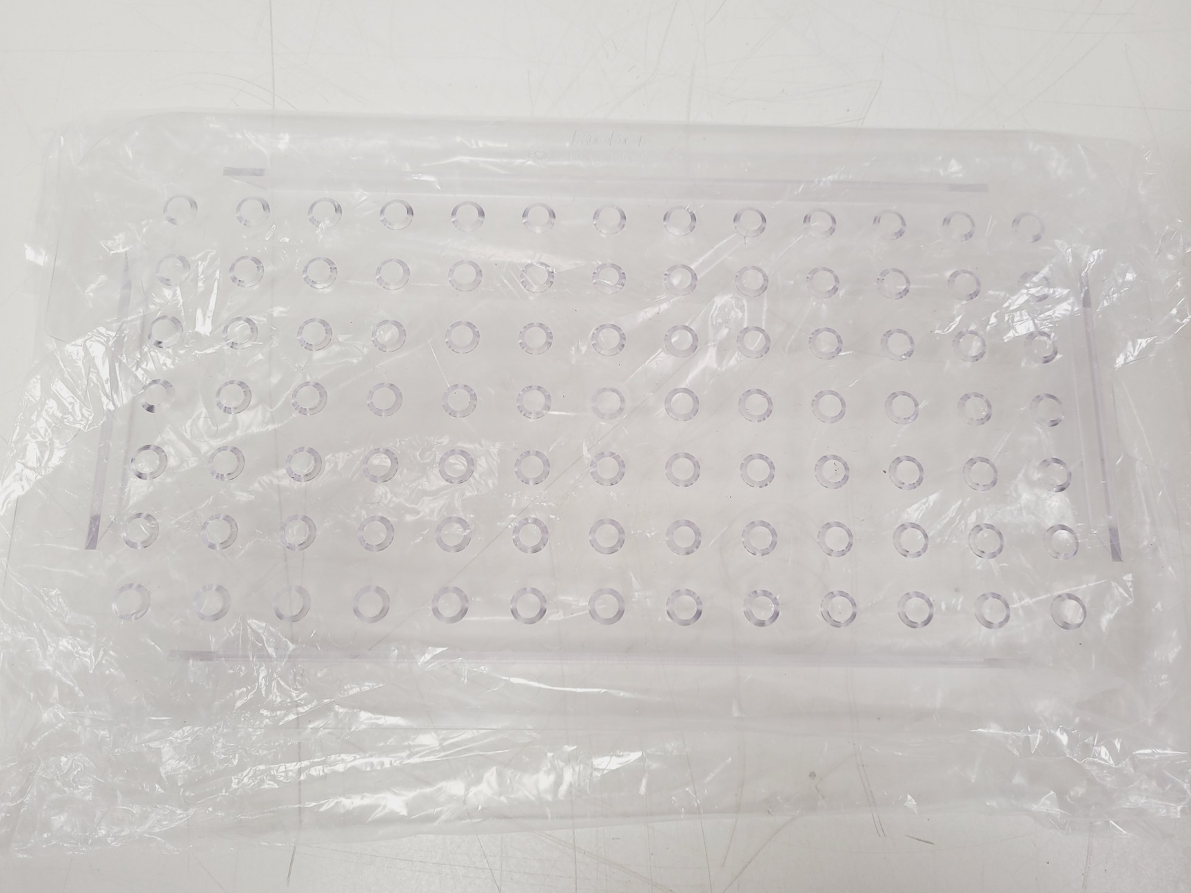 Image of VWR 26L Water/Bead Bath 26L CAT NO. 462-0559 w/ Thermo Fisher Lab Armour Beads