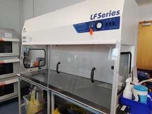 Thumbnail image of Air Science Purair LF Series HLF-72 Laminar Flow Cabinet