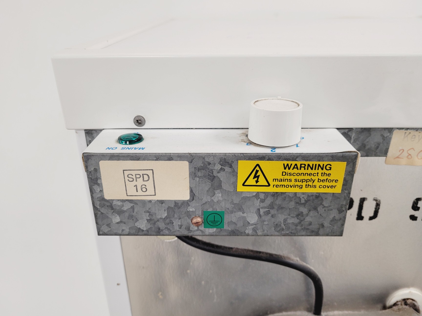 Image of Lec SPD902G Laboratory Refrigerator 