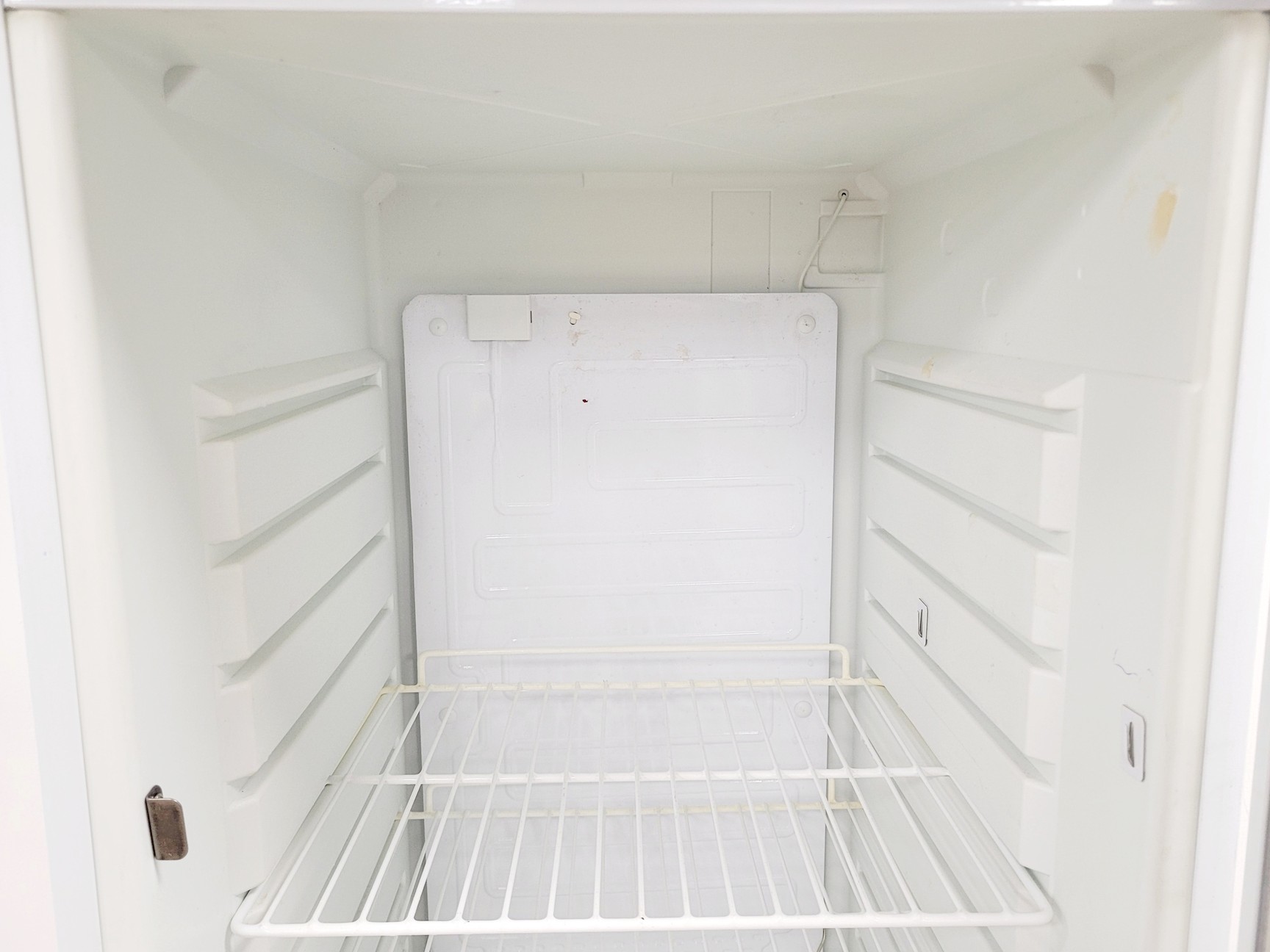 Image of Lec SPD902G Laboratory Refrigerator 