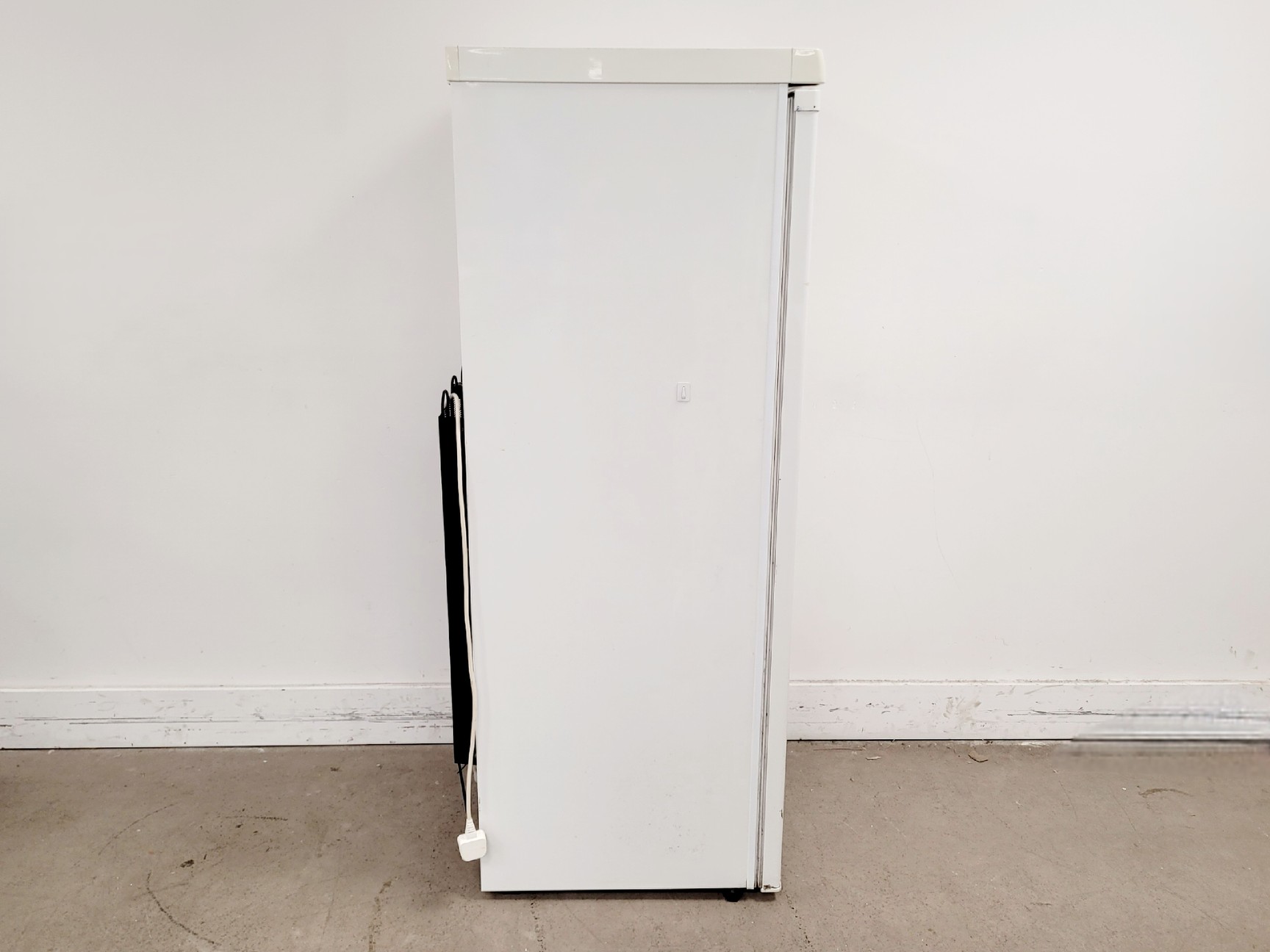 Image of Lec L955WS Laboratory Refrigerator