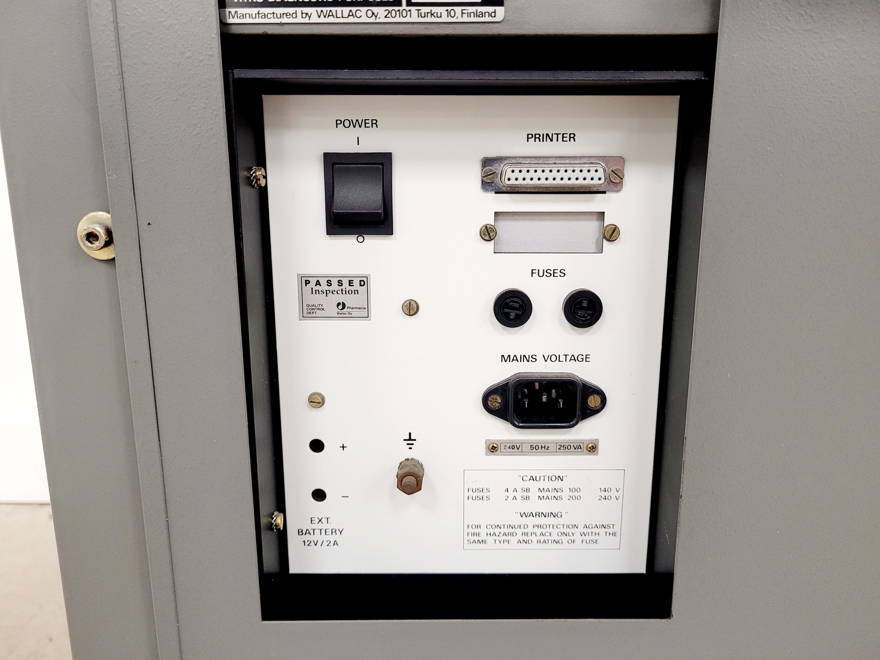 Image of LKB Wallac 1282 Compugamma CS Universal Gamma Counter