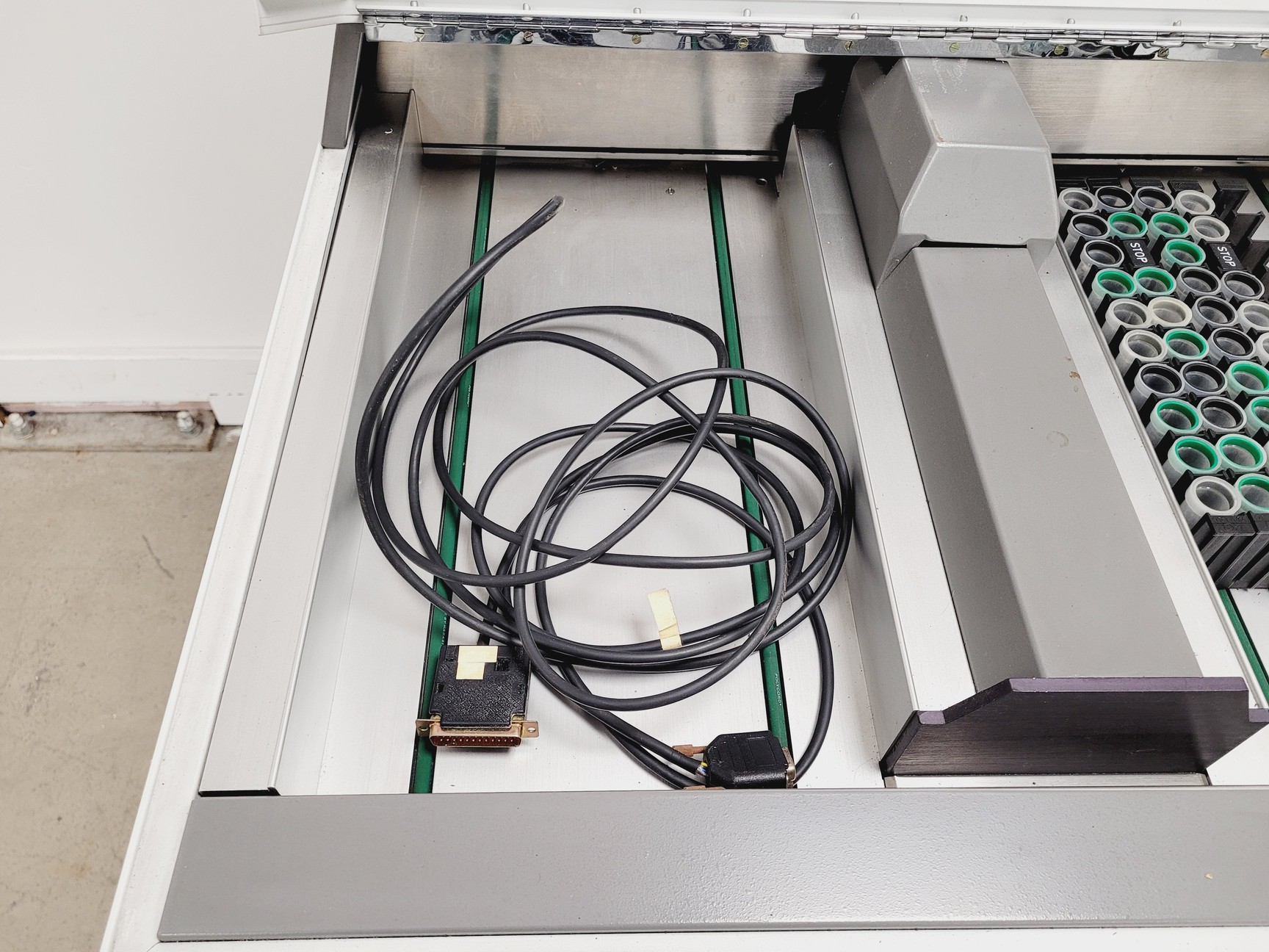 Image of LKB Wallac 1282 Compugamma CS Universal Gamma Counter