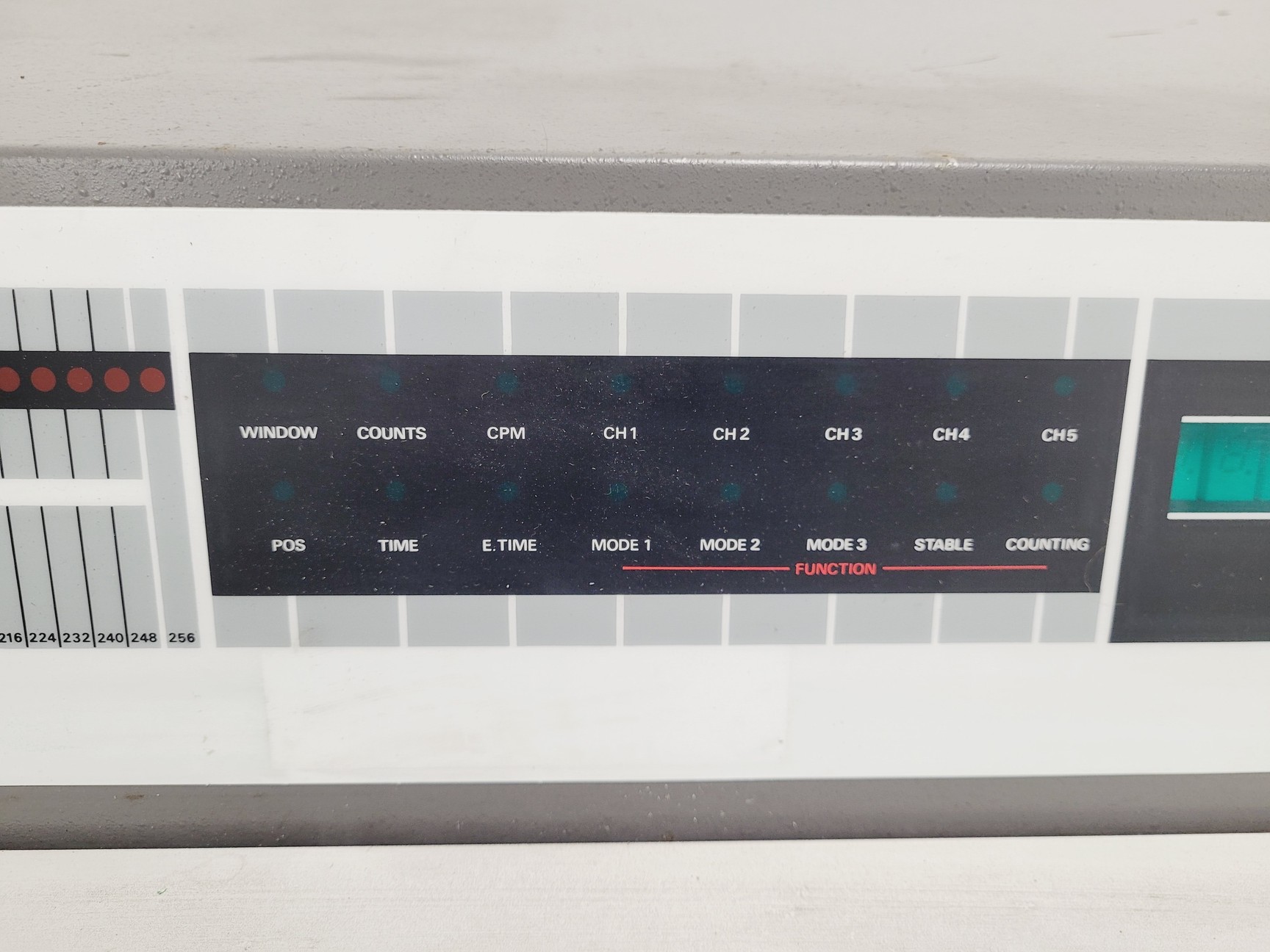 Image of LKB Wallac 1282 Compugamma CS Universal Gamma Counter