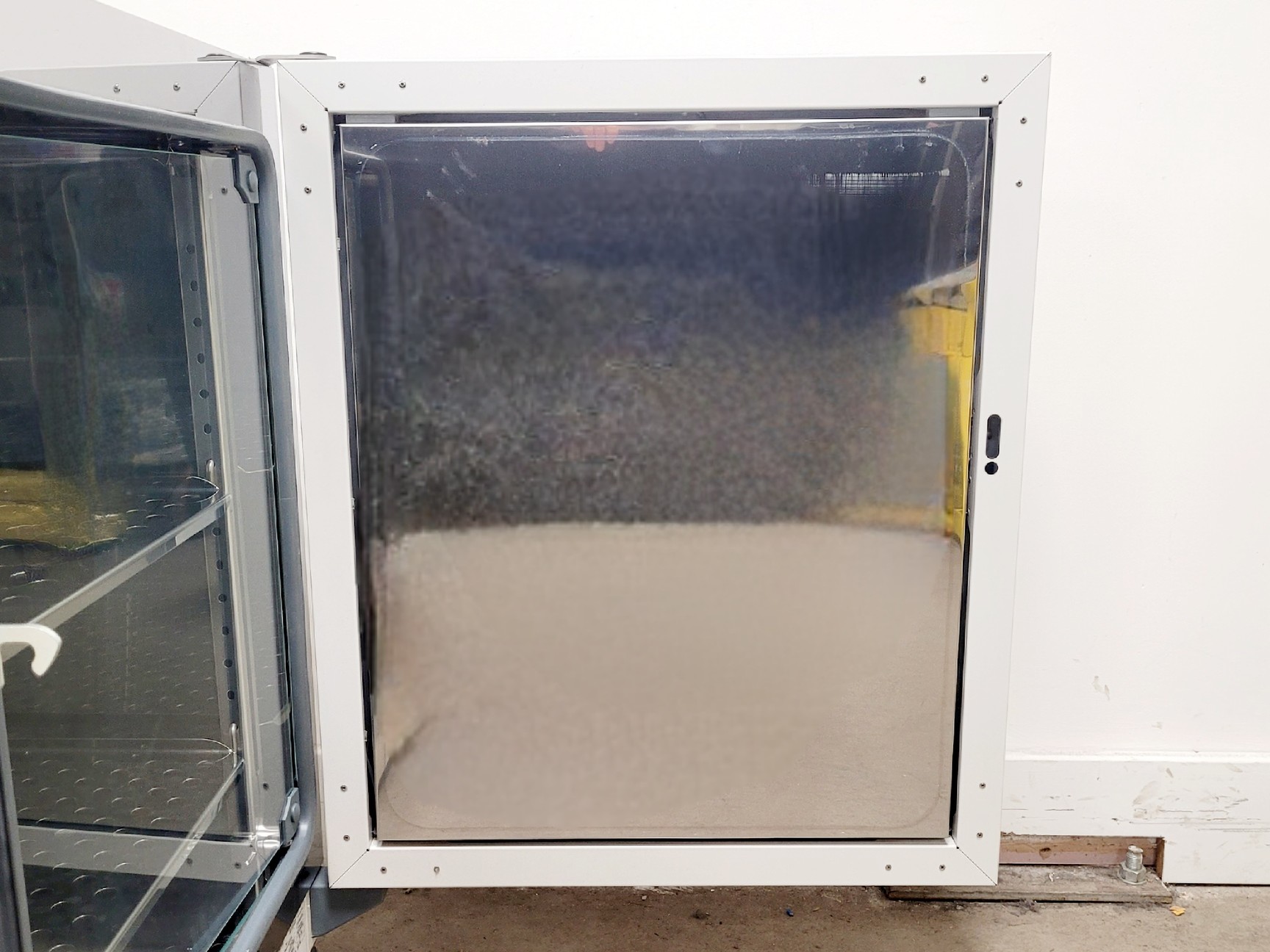 Image of Thermo Scientific Heratherm IGS100  Microbiological Incubator 2018 Lab