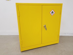 Image of Manutan Flammable COSHH Storage Cabinet 92 x 50 x 90cm