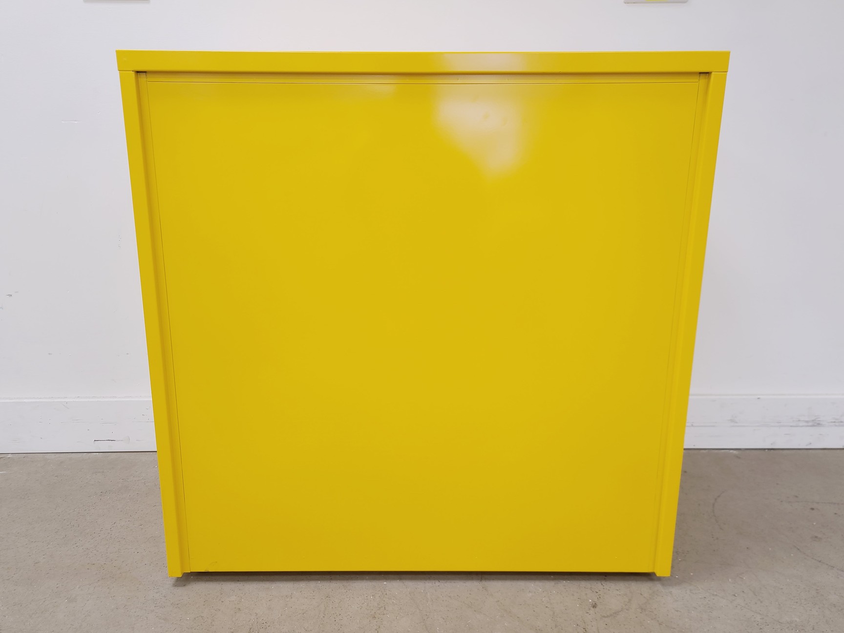 Image of Manutan Flammable COSHH Storage Cabinet 92 x 50 x 90cm