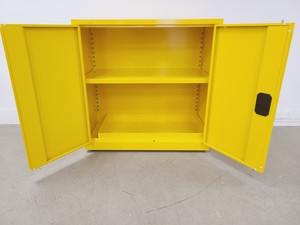 Thumbnail image of Manutan Flammable COSHH Storage Cabinet 92 x 50 x 90cm