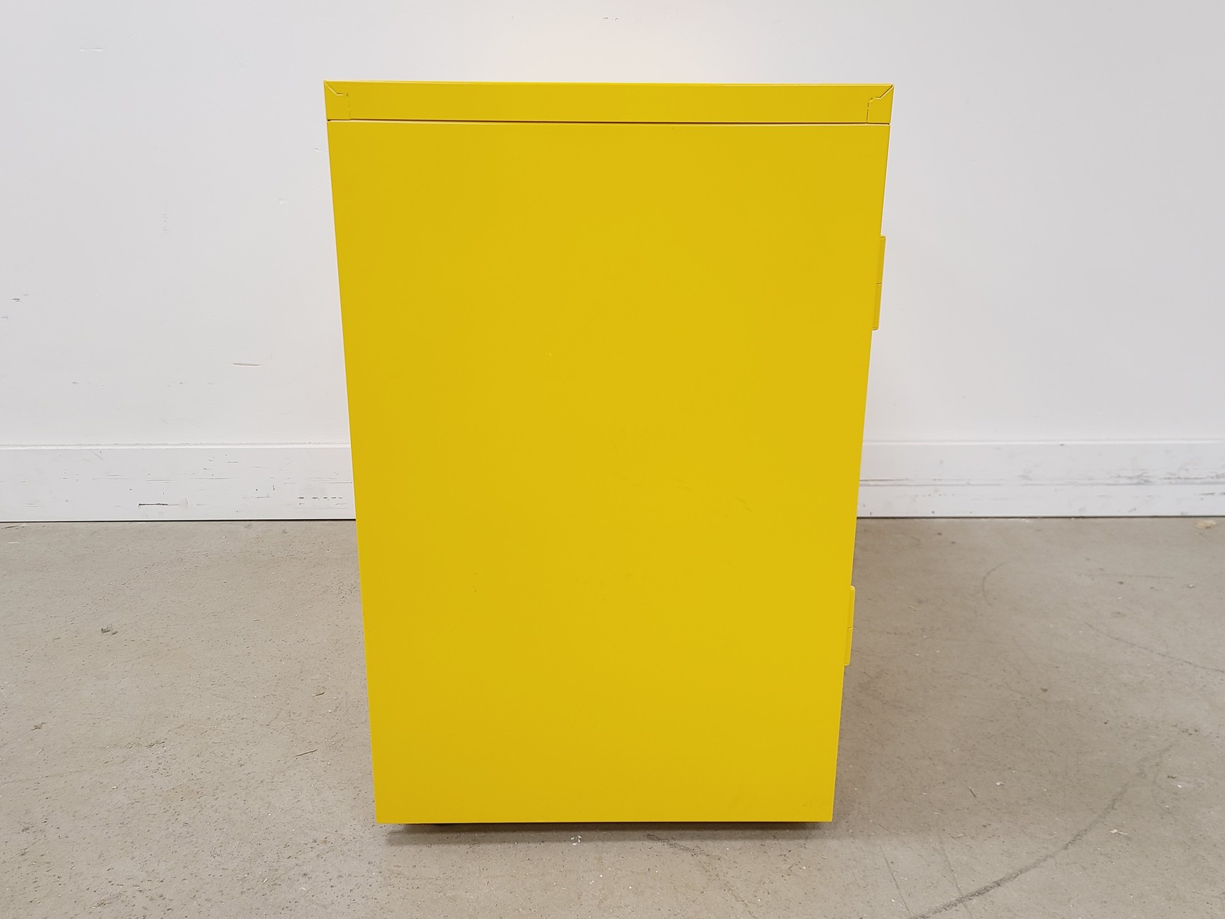 Image of Manutan Flammable COSHH Storage Cabinet 92 x 50 x 70cm