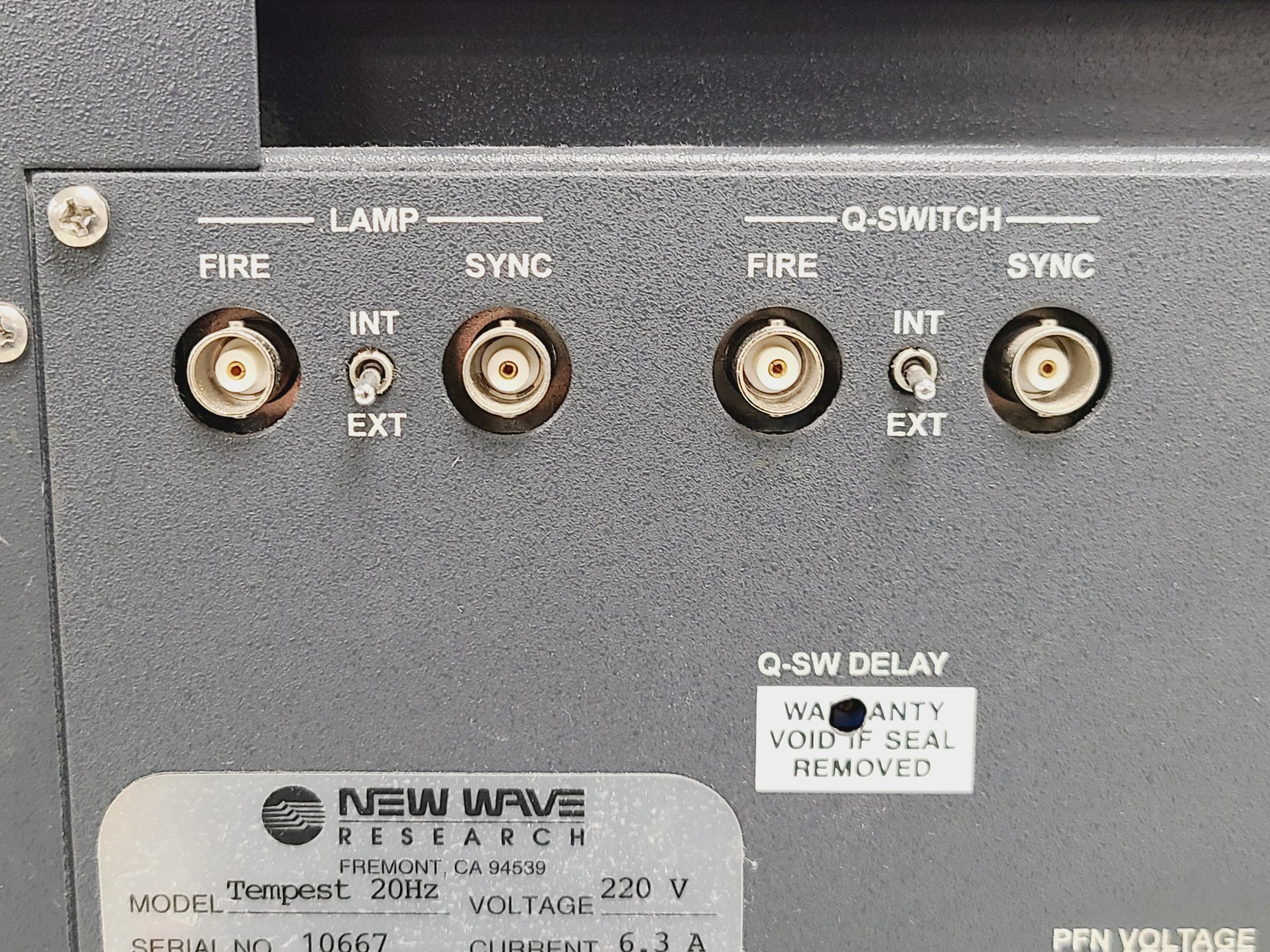 Image of New Wave Research Model UP-213 with Tempest 20Hz Laser Ablation System Lab