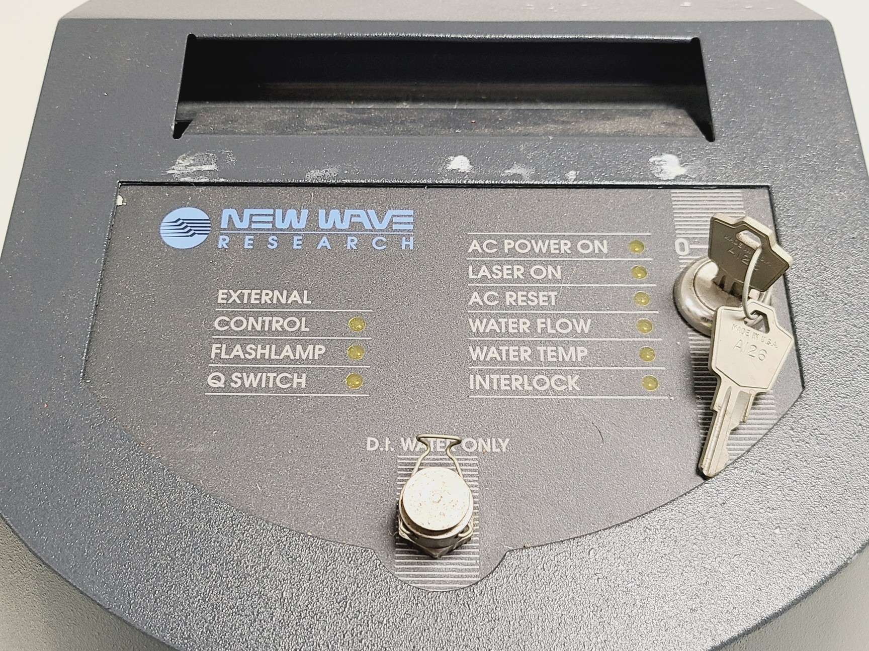 Image of New Wave Research Model UP-213 with Tempest 20Hz Laser Ablation System Lab