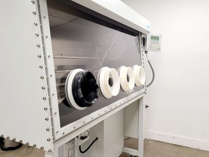 Thumbnail image of MBraun LabMaster 130 Glove Box Lx95 Wx255 Hx192 Spares/Repair Lab