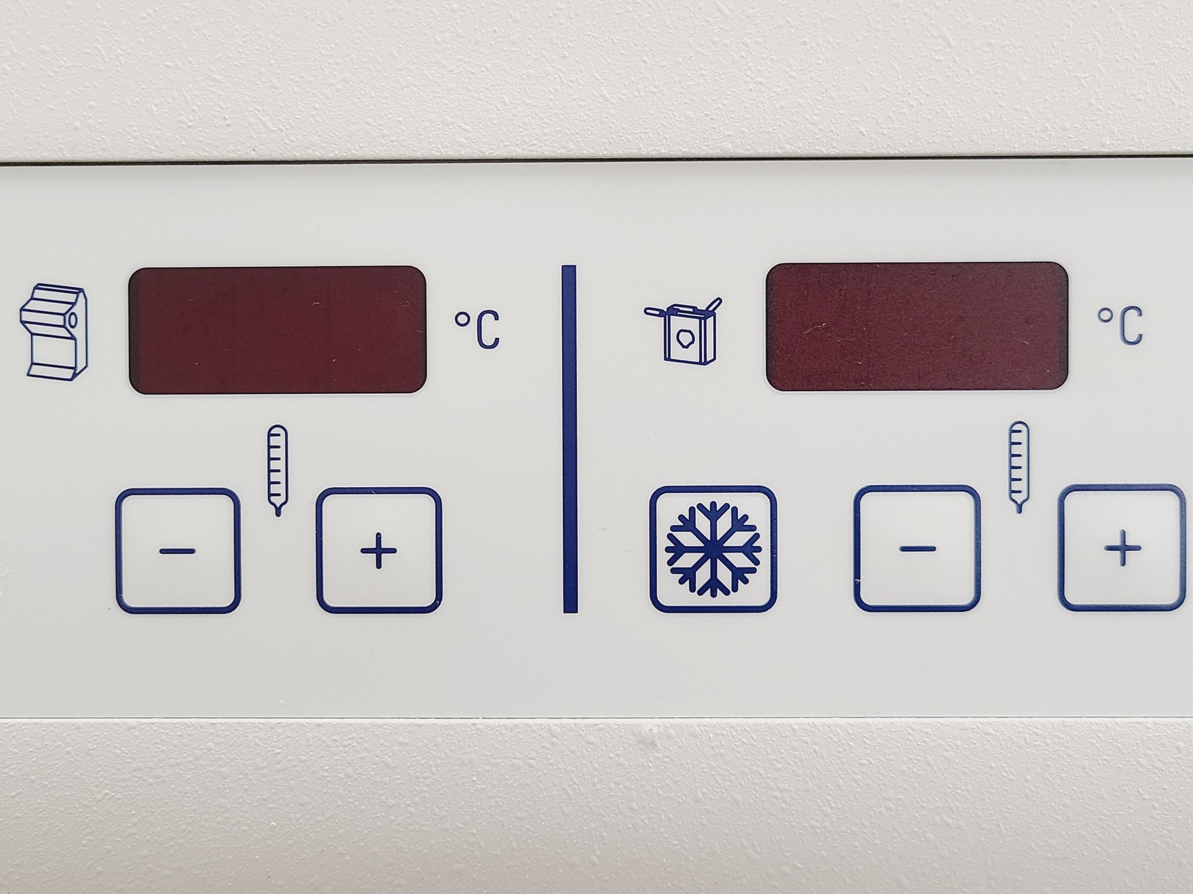 Image of Leica CM 1950 Microtome Cryostat Lab