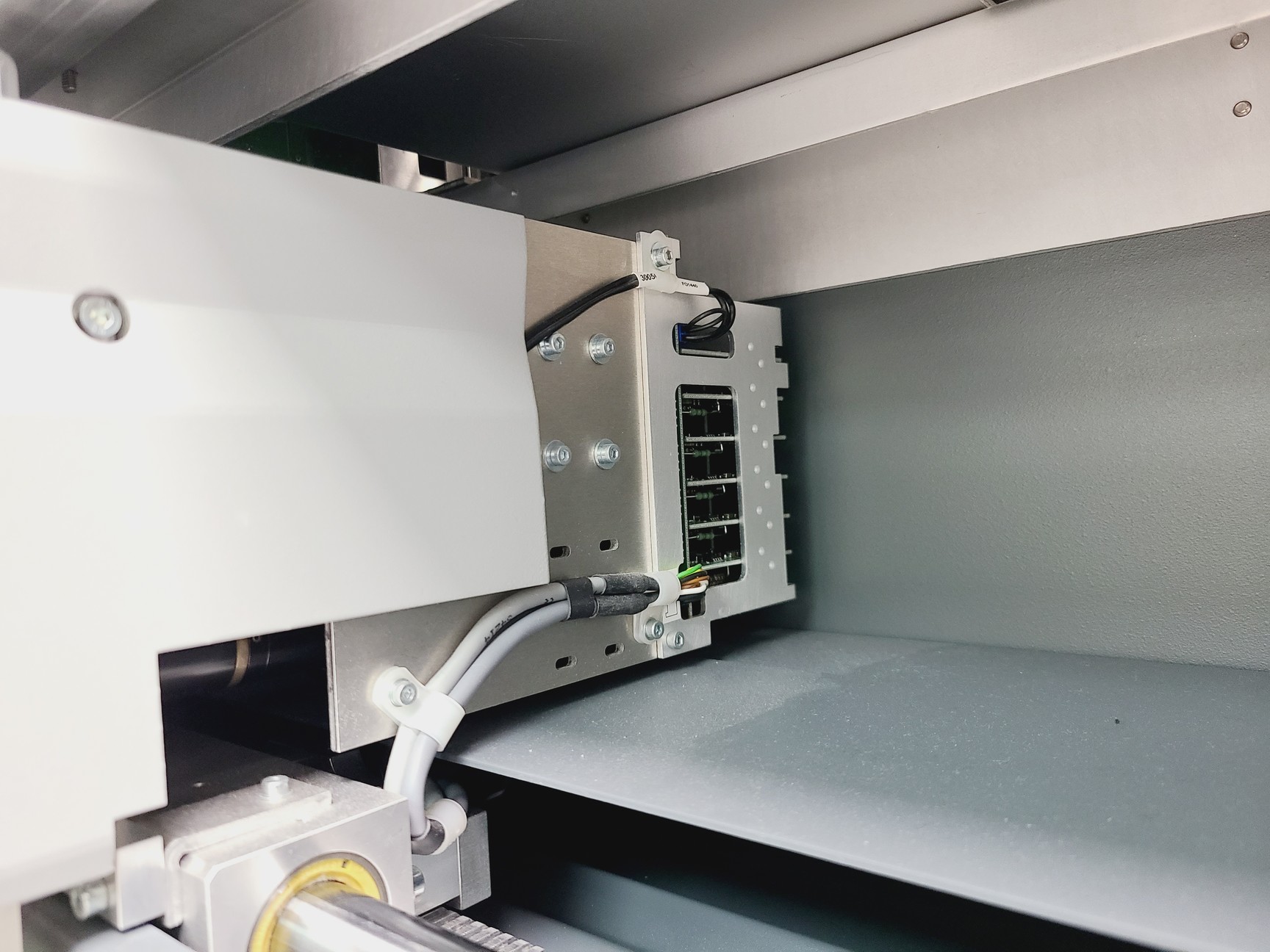 Image of TECAN Customised Freedom Evo-2 HSM2 Liquid Handling Robot SPAN-8