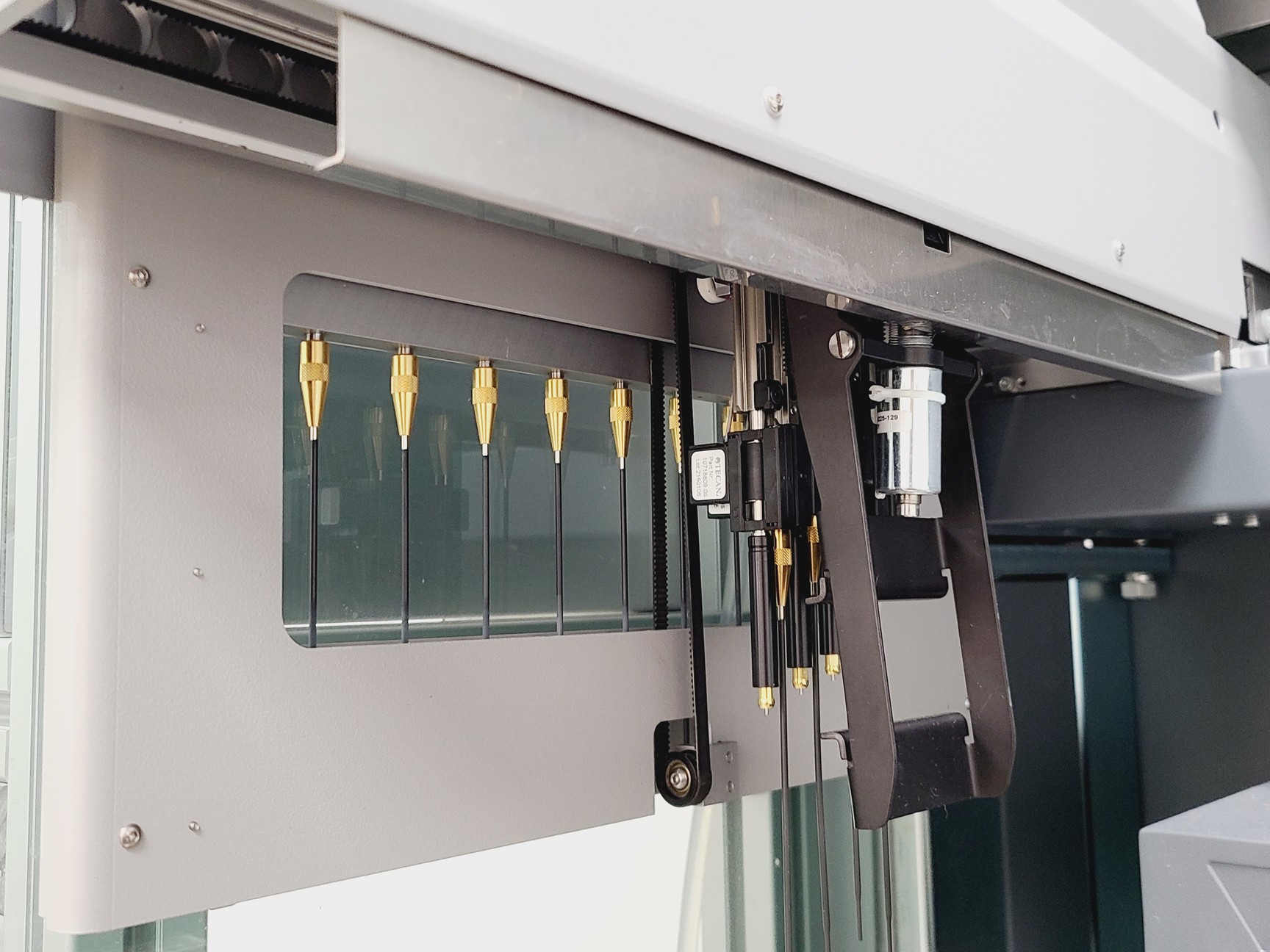 Image of TECAN Customised Freedom Evo-2 HSM2 Liquid Handling Robot SPAN-8