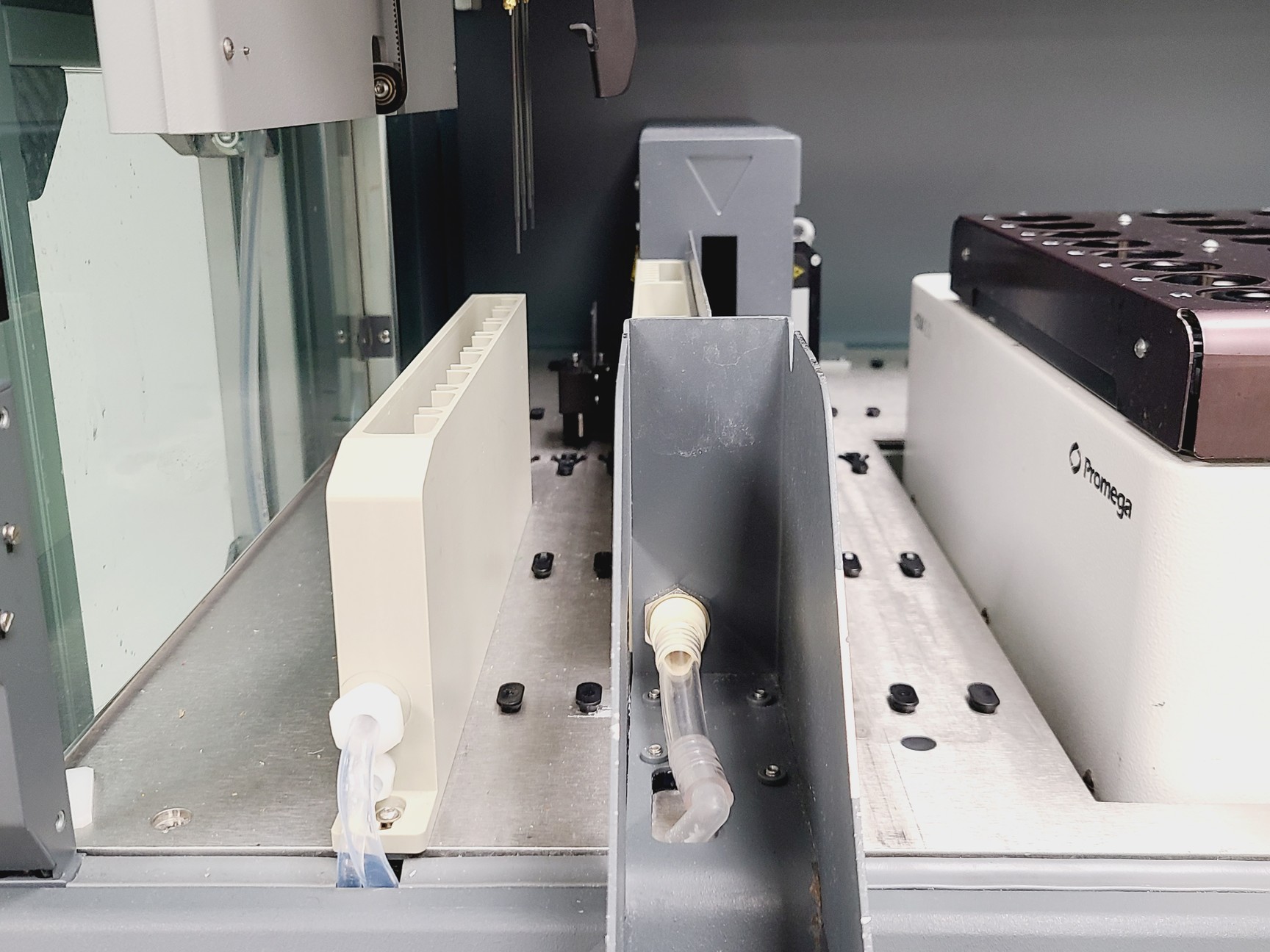 Image of TECAN Customised Freedom Evo-2 HSM2 Liquid Handling Robot SPAN-8